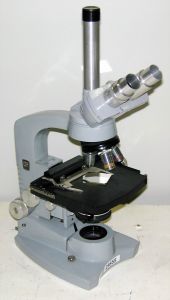 American Optical Spencer Trinocular Microscope | Labequip