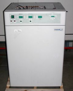 VWR (Sheldon) 2475 T Water-Jacketed CO2 Incubator | Labequip